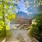 Alpesi faház Near